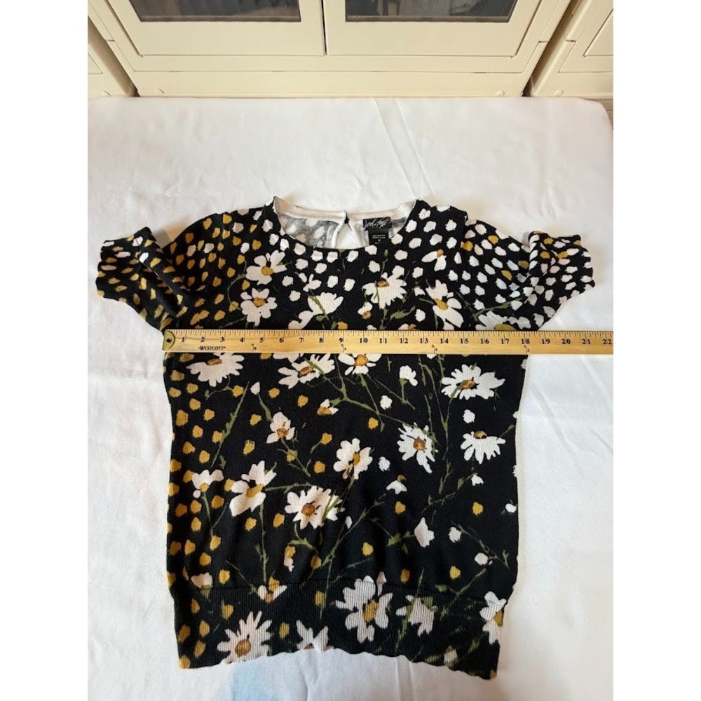 Circa 90's - 100% Cotton Floral Sweater by Lord & Taylor Size Medium